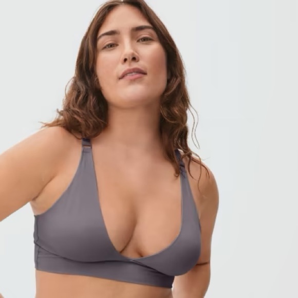 Everlane Other - EVERLANE The Invisible Bra in Gray NWT